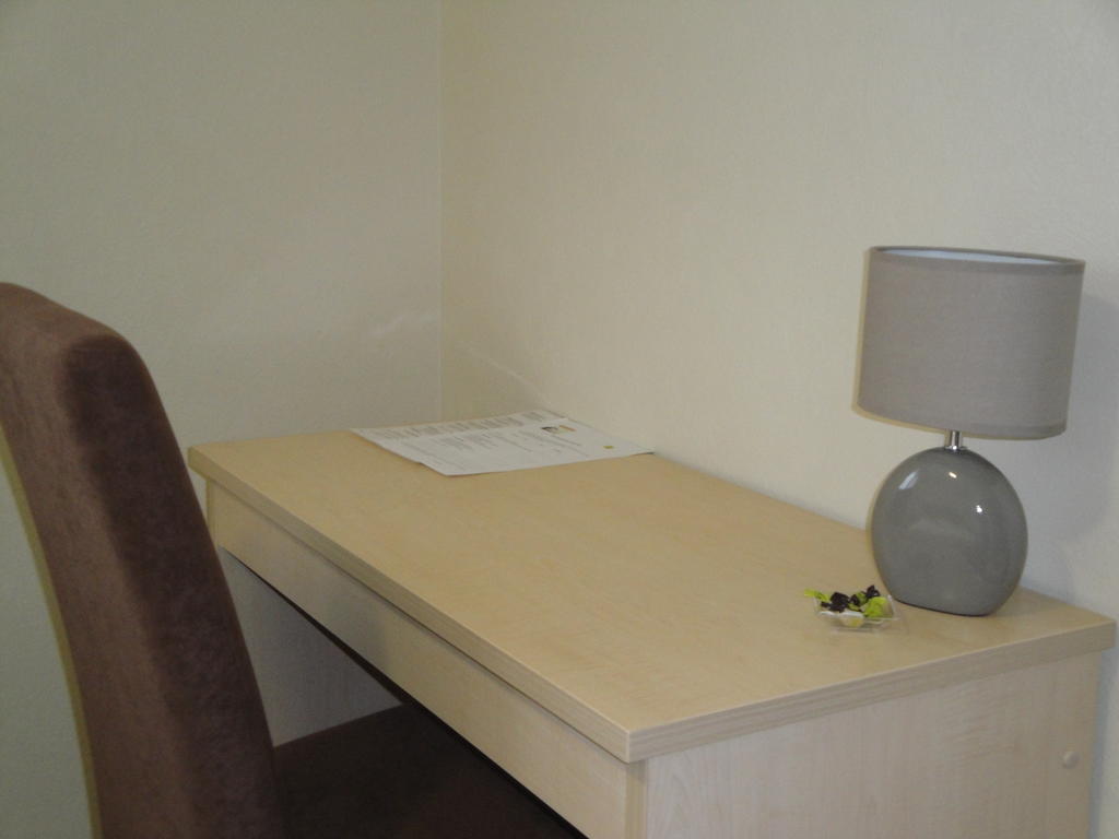 Cit'Hotel Talencia Thouars Pokój zdjęcie