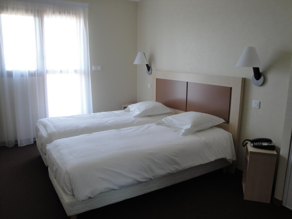Cit'Hotel Talencia Thouars Pokój zdjęcie
